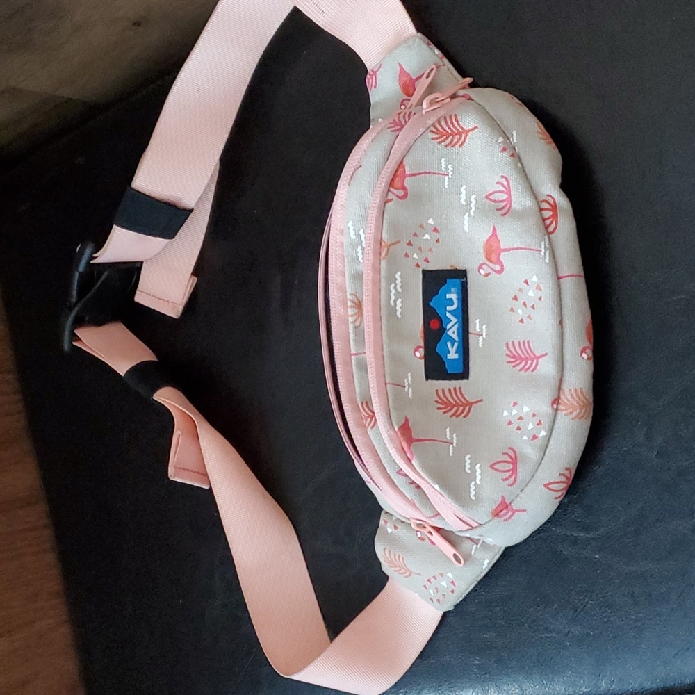 KAVU Chillin' Flamingos Canvas Belt Bag Waist Fanny Pack Bag